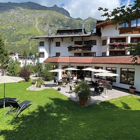 Hotel Büntali Galtür Exterior foto